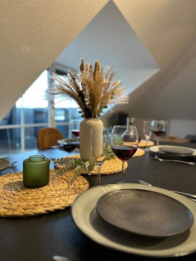 Oasis Appart - Wohnen Am Elbtal - Balkon - Netflix - Tiefgarage Дрезден Екстериор снимка