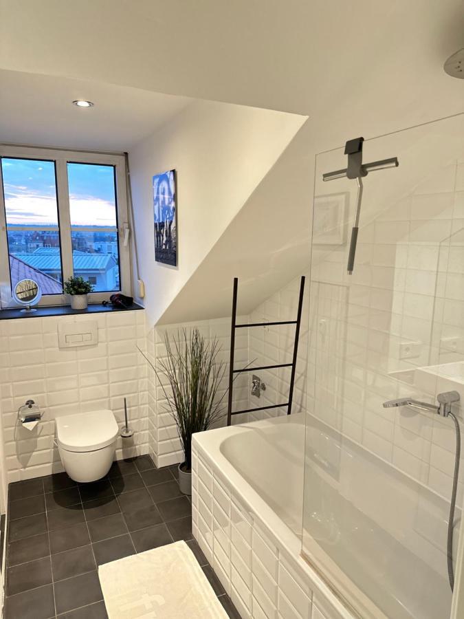 Oasis Appart - Wohnen Am Elbtal - Balkon - Netflix - Tiefgarage Дрезден Екстериор снимка