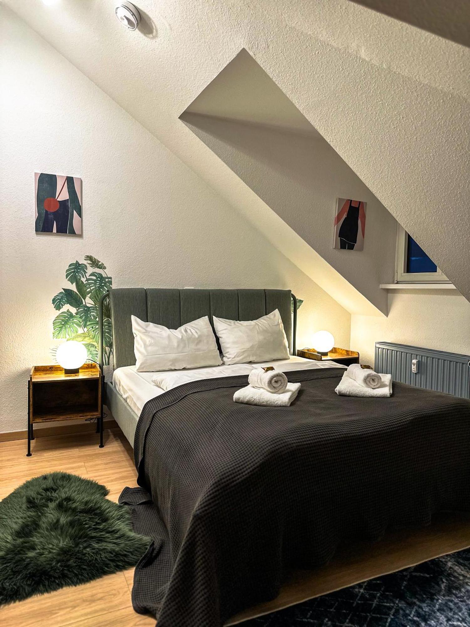Oasis Appart - Wohnen Am Elbtal - Balkon - Netflix - Tiefgarage Дрезден Екстериор снимка